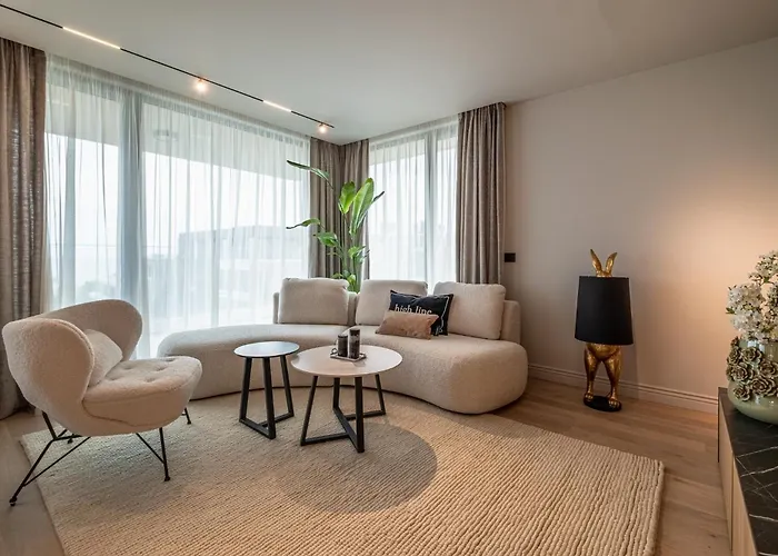 Azur Luxury Апартамент Варна