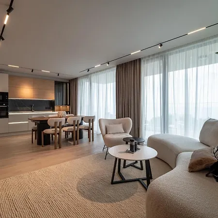 Azur Luxury Apartment *