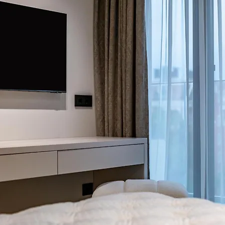 Azur Luxury * Varna
